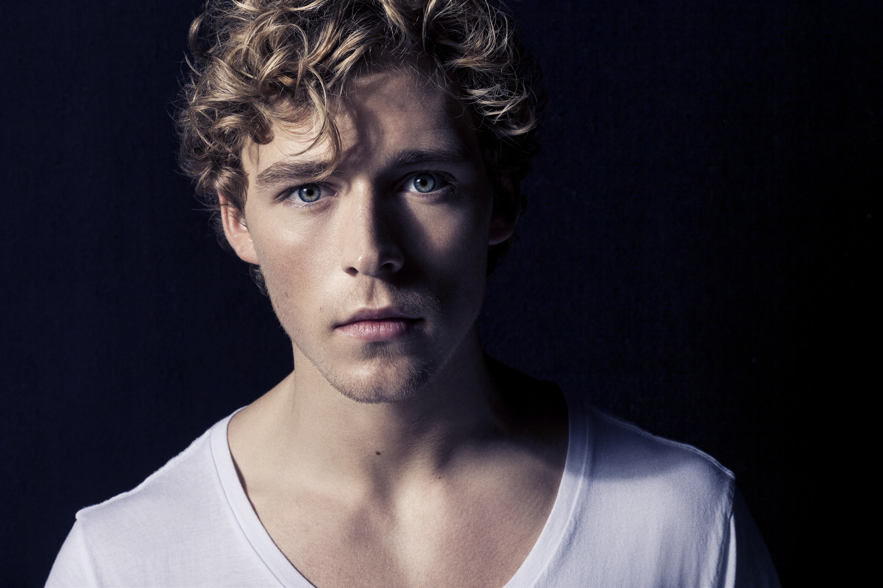 完美男友给你5个独处的心动瞬间 | 丹麦,王子,christopher,克里斯多福