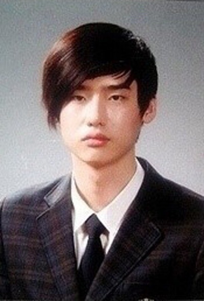 oppa韩国男艺人们「毕业照」🎓金秀贤、李钟硕、宋仲基..