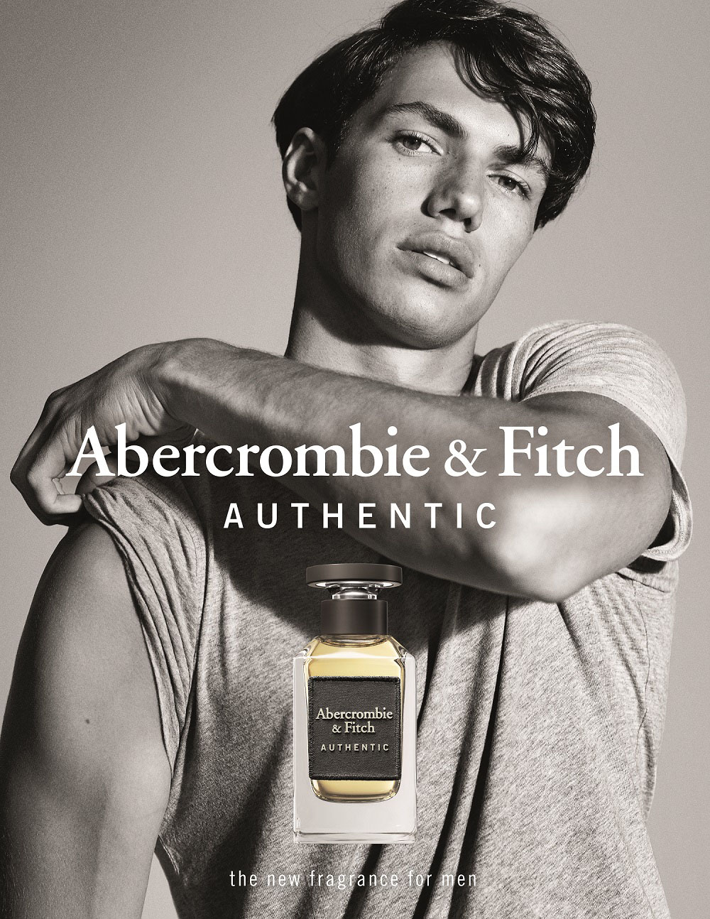 每瓶香水標誌皆為手工黏貼而成真實的自我 Authentic真我男女香 Abercrombie Fitch A F 香水 品牌新聞 妞新聞niusnews