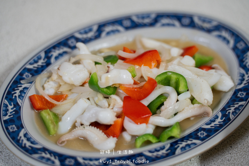 隱藏版在地手路菜!鹽水小吃,海鮮控老饕帶路,必點Q嫩鮮甜生炒花枝、蛤仔湯 | 部落客頻道 | 妞新聞 niusnews